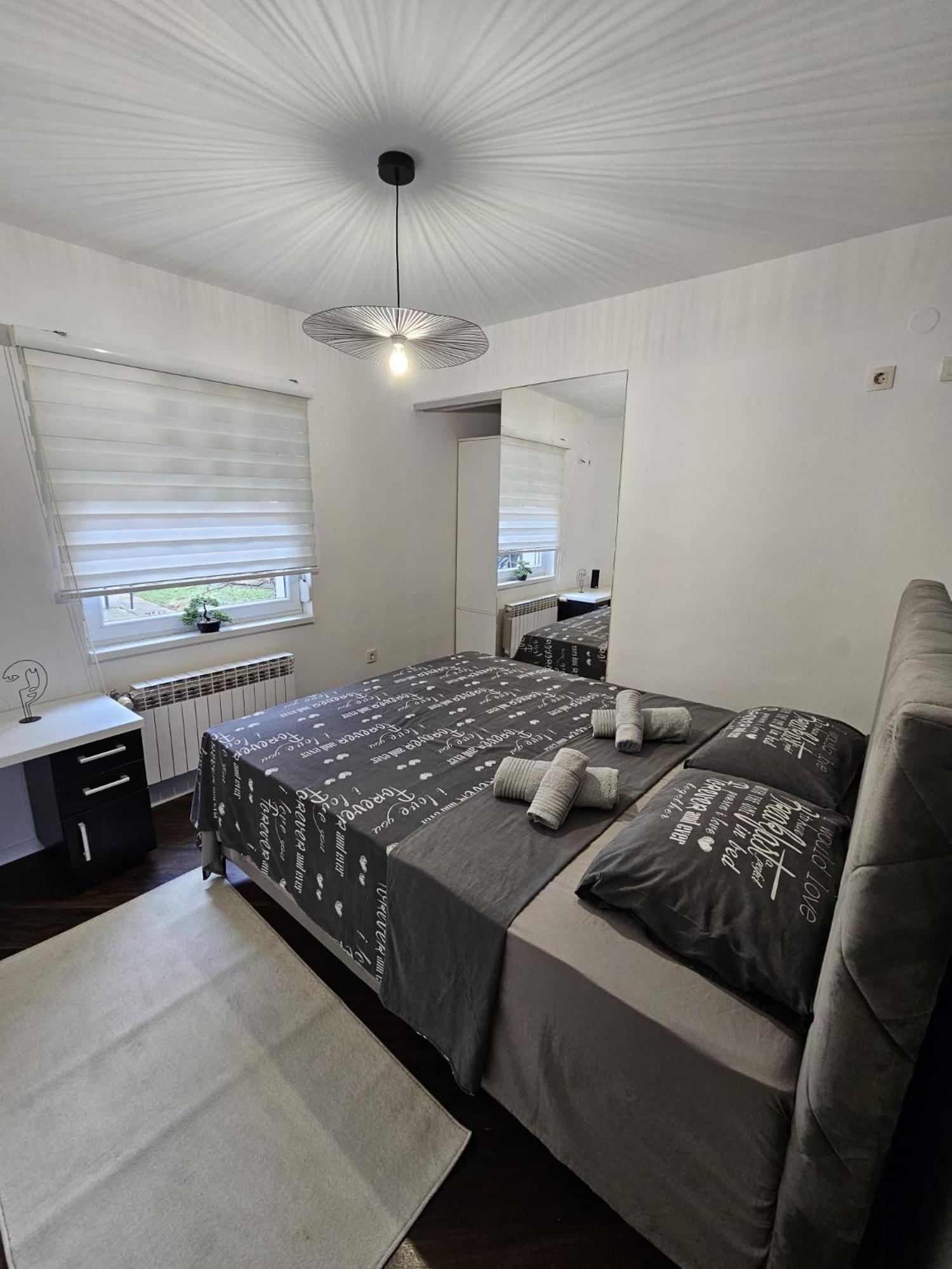 Apartman Daniela Сараево Экстерьер фото